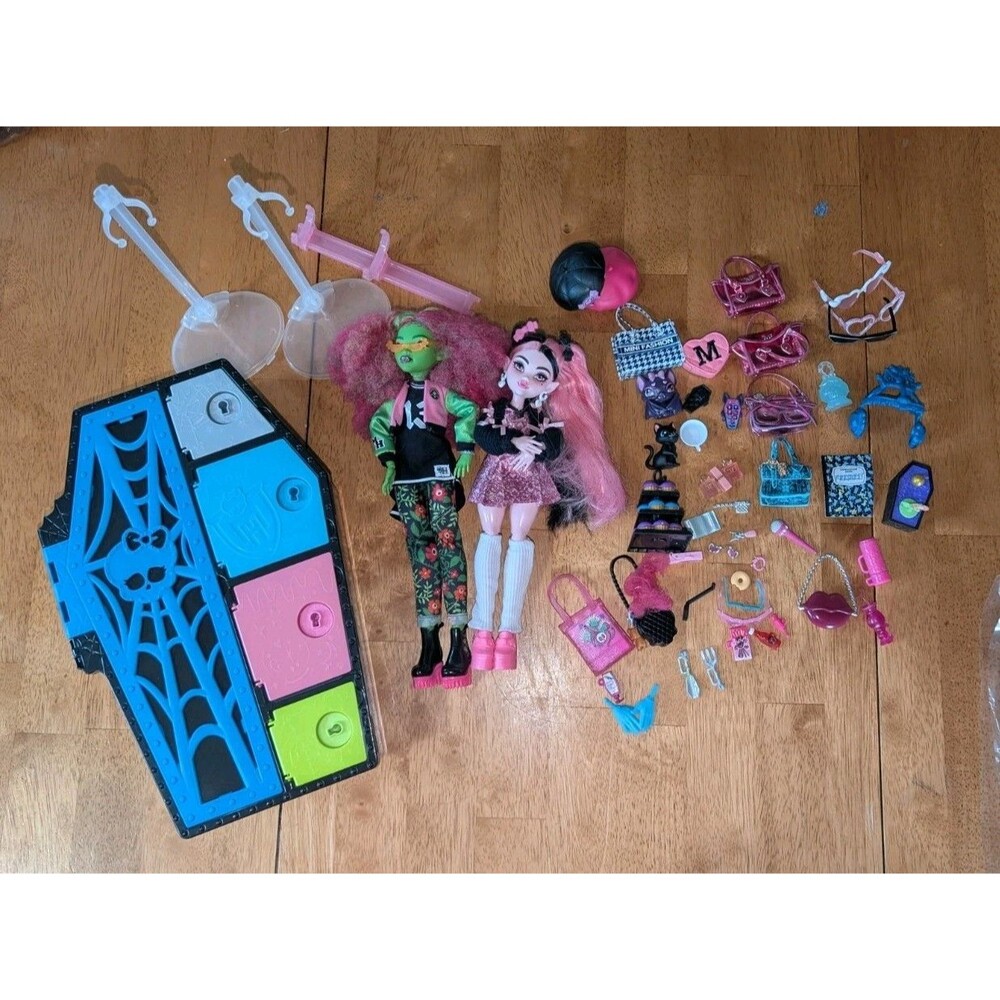 Mattel Monster High Lot 2 Dolls Plus Coffin &  Accessories Draculaura & Mcflytra